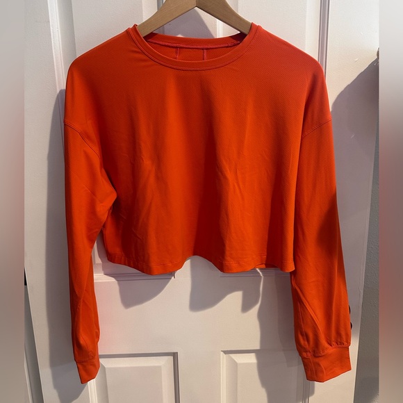 Lululemon Cropped Pullover - Picture 1 of 4